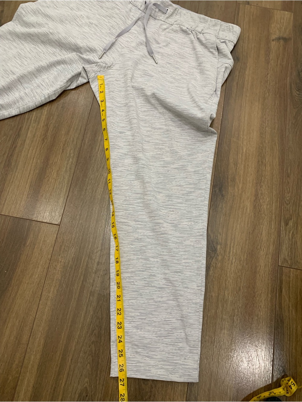 Lululemon Pant On The Fly Jogger  women's  size 12 - Picture 9 of 11